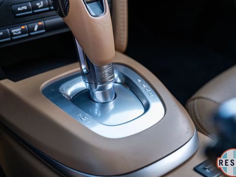 Used 2009 Porsche 911 Carrera S RWD image 30
