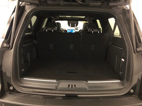 Used 2024 Lincoln Navigator L Reserve image 8