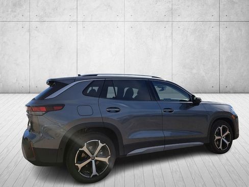 New 2026 Volkswagen Tiguan SE image 4