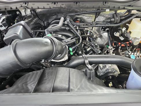 New 2026 Ford F250 XL w/ F-250 >10K GVWR Package image 20