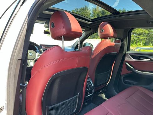 Used 2022 BMW X4 xDrive30i w/ M Sport Package 2 AWD/4WD image 21