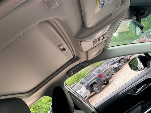 Used 2025 Toyota RAV4 XLE w/ Convenience Package FWD image 14