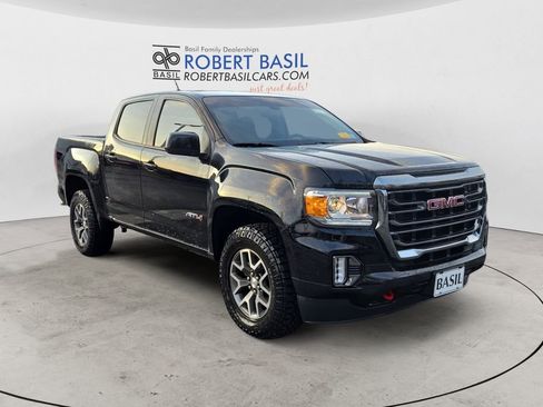 Used 2022 GMC Canyon AT4 w/ Trailering Package image 7