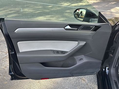 Used 2019 Volkswagen Arteon SEL Premium image 14