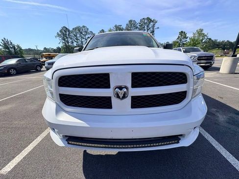 Used 2016 RAM 1500 Express AWD/4WD image 8