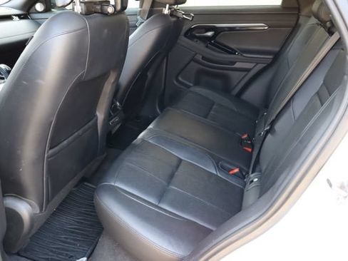 Used 2020 Land Rover Range Rover Evoque SE AWD/4WD image 6
