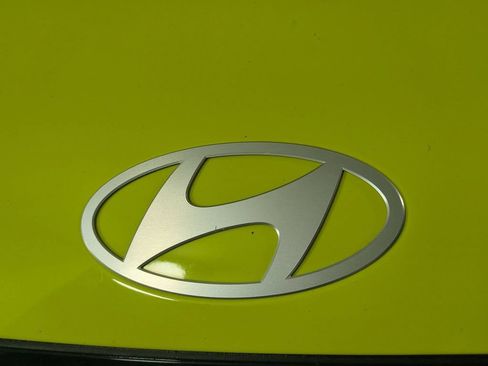 Used 2025 Hyundai Kona SEL FWD image 13