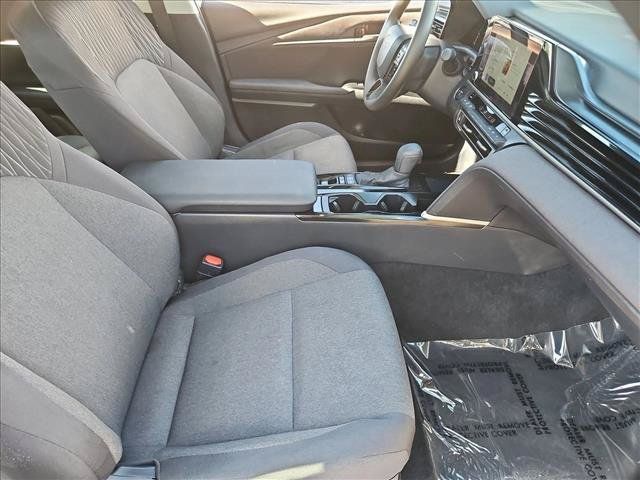 Used 2025 Toyota Camry LE FWD image 26