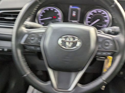 Used 2023 Toyota Camry SE image 20
