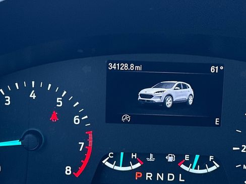 Used 2022 Ford Escape SE w/ SE Sport Appearance Package image 24