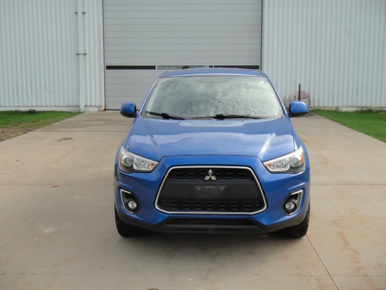 Used 2015 Mitsubishi Outlander Sport ES AWD/4WD image 3
