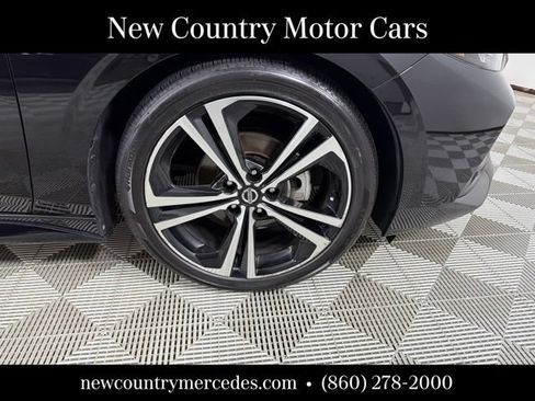 Used 2021 Nissan Sentra SR w/ SR Premium Package FWD image 9