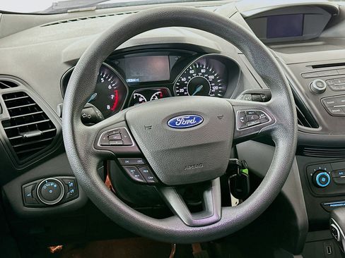 Used 2018 Ford Escape S image 17