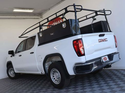 Used 2024 GMC Sierra 1500 Pro w/ Pro Value Package RWD image 4