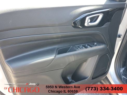 New 2026 Jeep Compass Latitude AWD/4WD image 18