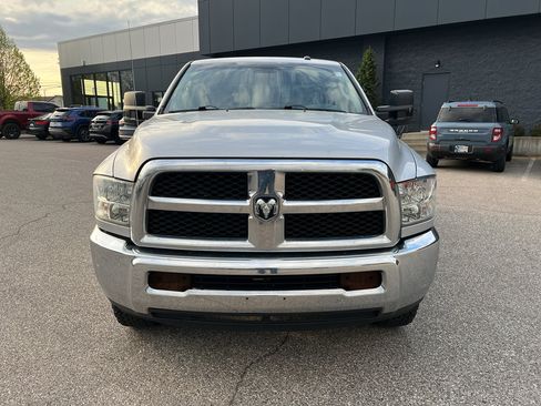 Used 2017 RAM 2500 SLT image 2