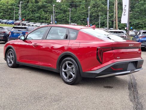 Used 2025 Kia K4 FWD image 4