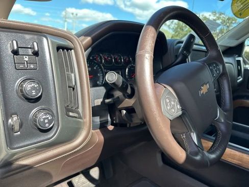 Used 2018 Chevrolet Silverado 1500 LTZ w/ LTZ Plus Package image 13