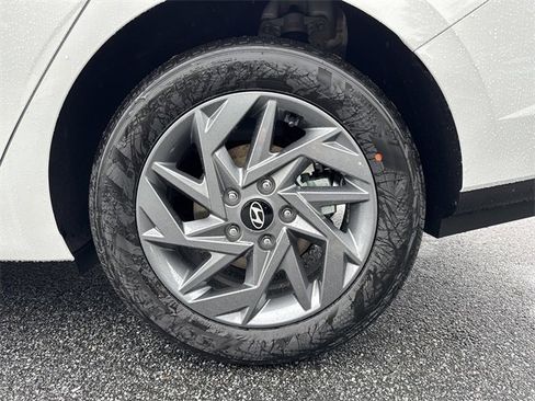 New 2026 Hyundai Elantra Blue image 19