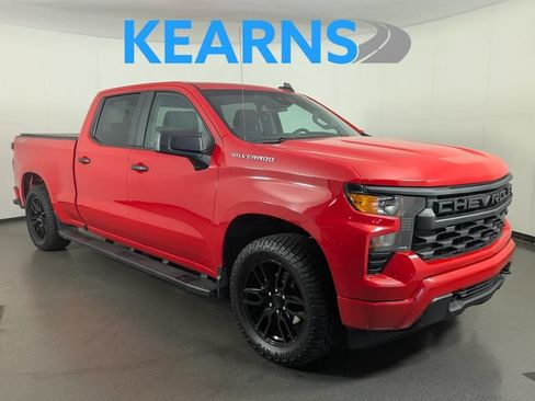Used 2023 Chevrolet Silverado 1500 Custom AWD/4WD image 1