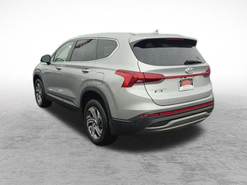 Used 2023 Hyundai Santa Fe SE AWD/4WD image 5