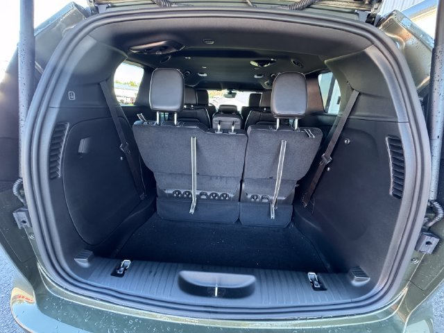 New 2027 Chrysler Pacifica Select FWD image 28