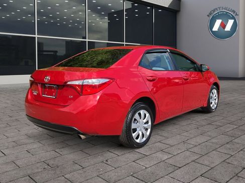 Used 2015 Toyota Corolla LE FWD image 5