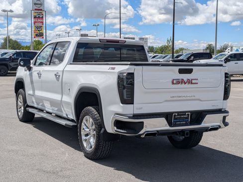 Used 2019 GMC Sierra 1500 SLT w/ SLT Premium Plus Package image 3