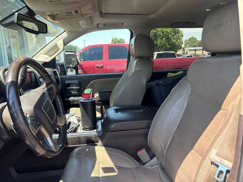 Used 2016 GMC Sierra 2500 Denali w/ Duramax Plus Package AWD/4WD image 10