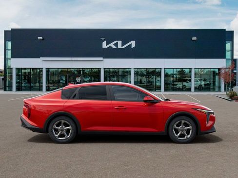 New 2026 Kia K4 FWD image 7