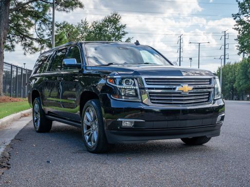 Used 2016 Chevrolet Suburban LTZ AWD/4WD image 3