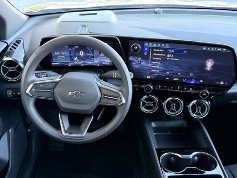 New 2026 Chevrolet Blazer EV LT w/ Midnight/Sport Edition FWD image 11