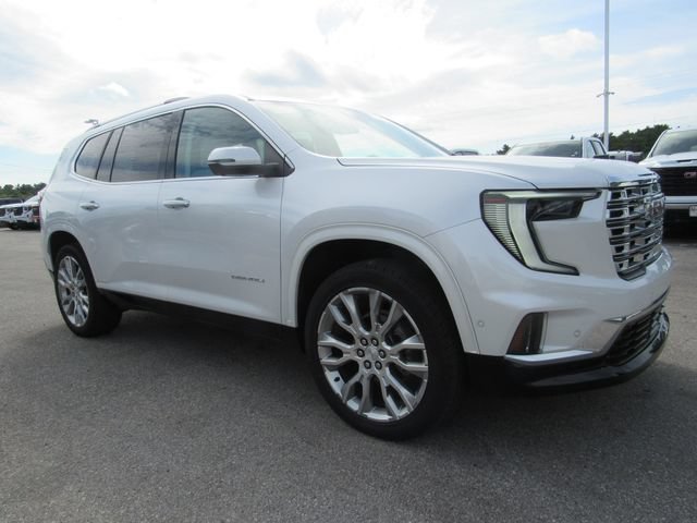 Used 2024 GMC Acadia Denali w/ Super Cruise Package FWD image 6