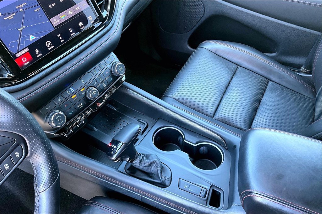 Certified 2025 Dodge Durango R/T AWD/4WD image 11
