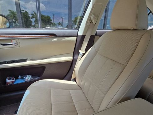 Used 2018 Lexus ES 350 w/ Luxury Package w/Wood Trim FWD image 23