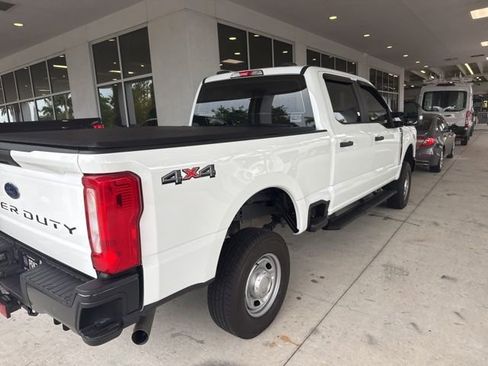 Used 2024 Ford F250 XL w/ XL Driver Assist Package AWD/4WD image 3