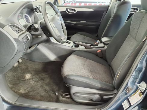 Used 2015 Nissan Sentra SV FWD image 13