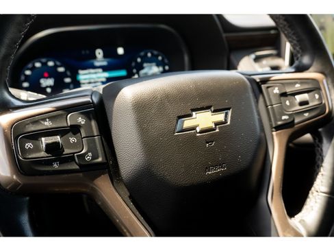 Used 2023 Chevrolet Tahoe High Country AWD/4WD image 32