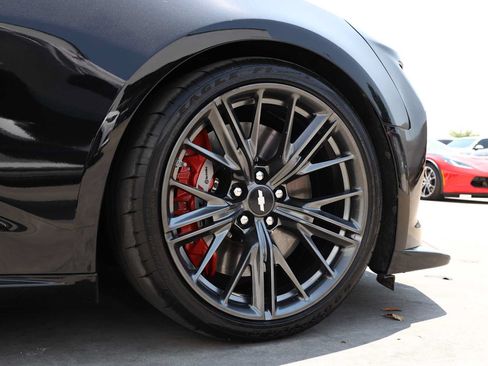 Used 2018 Chevrolet Camaro ZL1 RWD image 57