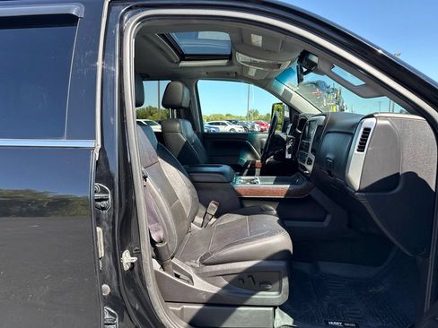 Used 2017 GMC Sierra 1500 SLT AWD/4WD image 11