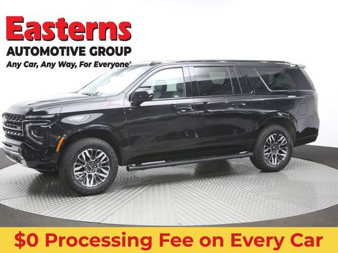 Used 2025 Chevrolet Suburban Z71 AWD/4WD image 60