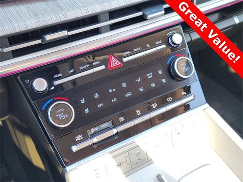 Certified 2025 Hyundai Santa Fe Calligraphy image 13