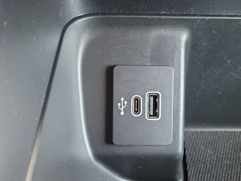 Used 2025 Ford F150 STX w/ Equipment Group 200A RWD image 28