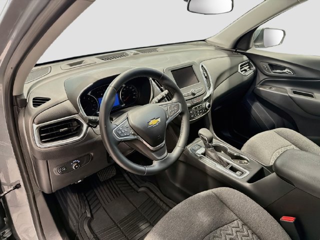 Used 2023 Chevrolet Equinox LT AWD/4WD image 9