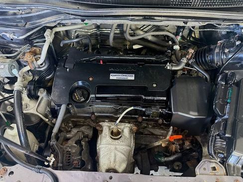 Used 2016 Honda CR-V SE image 29