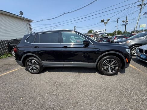 Used 2019 Volkswagen Tiguan SEL AWD/4WD image 4