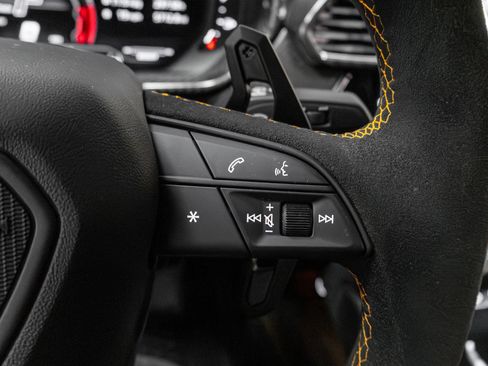 Used 2023 Lamborghini Urus Performante image 82