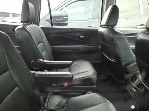 Used 2021 Honda Pilot Elite image 9