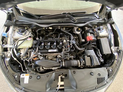 Used 2019 Honda Civic Sport image 42