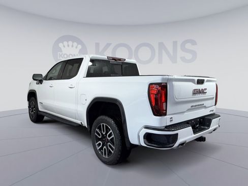 Used 2025 GMC Sierra 1500 AT4 w/ AT4 Premium Package AWD/4WD image 4
